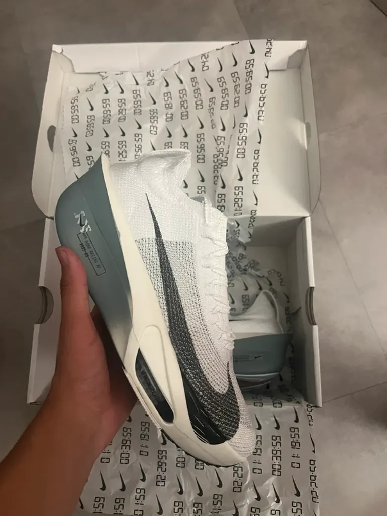 Brugt Nike Air Zoom Alphafly bike — billede 1 af 7