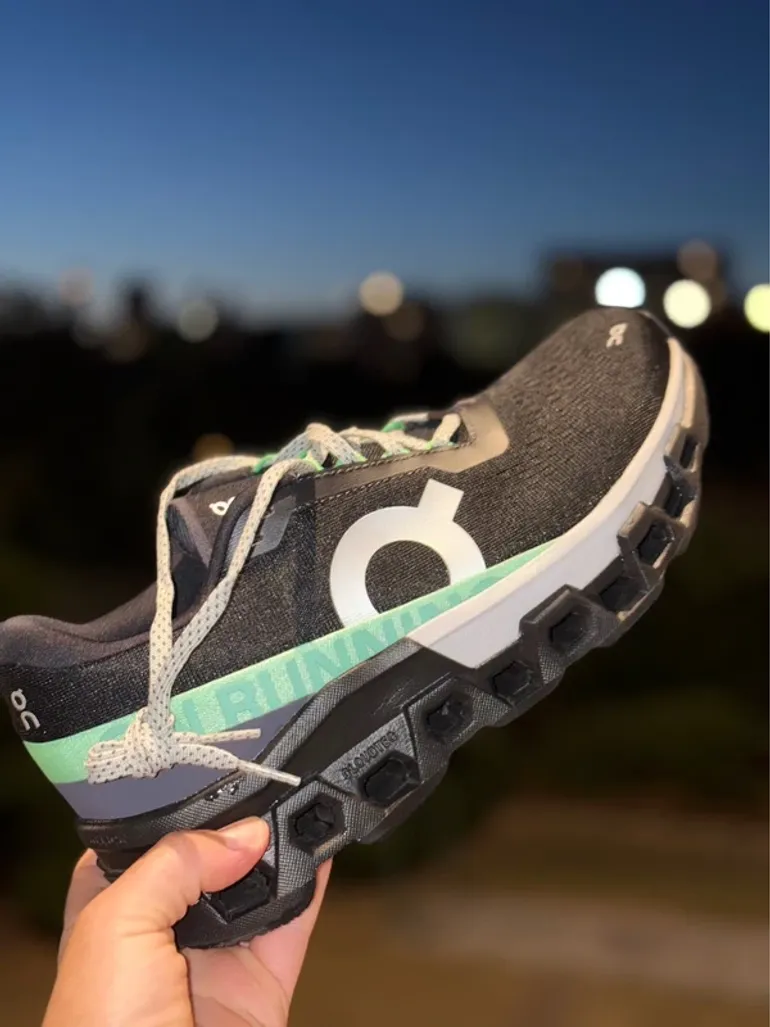 Käytetty 100% On Running shoes bike — kuva 2 / 5