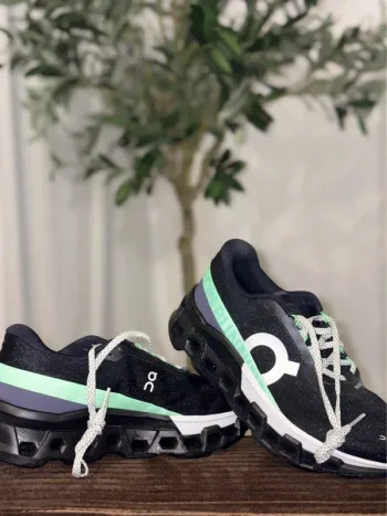 Käytetty 100% On Running shoes bike — kuva 3 / 5