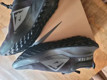Käytetty Nike Juniper Trail 2 GORE-TEX bike — kuva 6 / 9