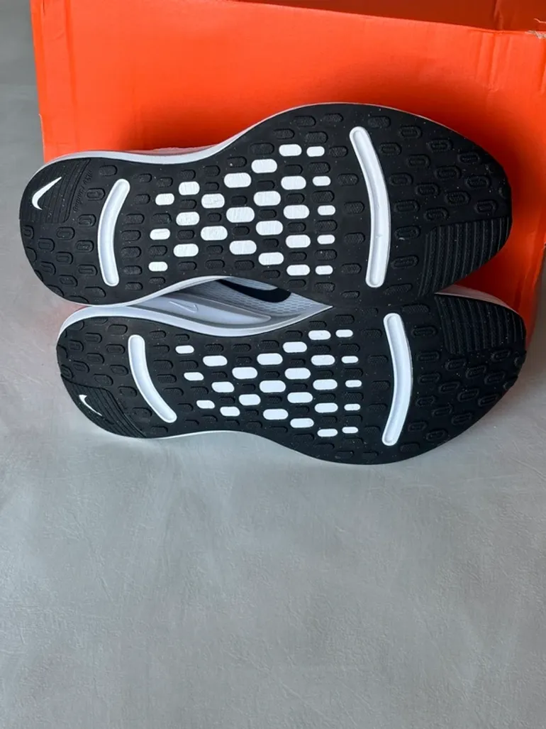 Used Nike Journey Run bike — image 11 of 12