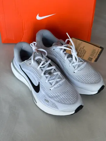 Used Nike Journey Run bike — image 8 of 12