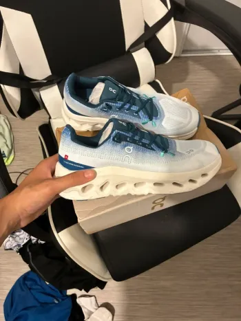 Used On Running Shoes bike — image 2 of 3