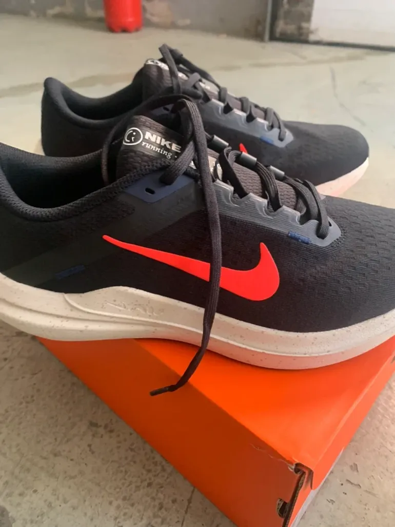 Used Nike Air Winflo 10 bike — image 2 of 6