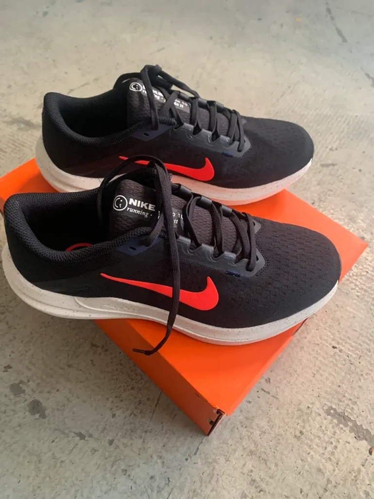 Used Nike Air Winflo 10 bike — image 5 of 6