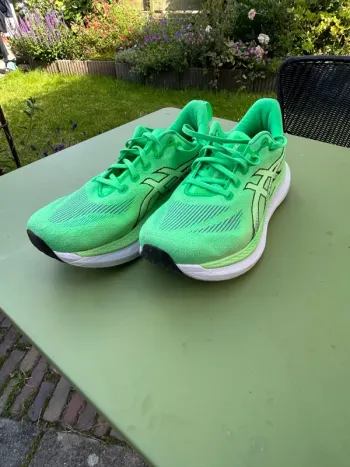 Used Asics FF BlastMAX bike — image 3 of 5