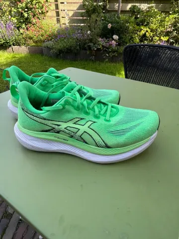 Used Asics FF BlastMAX Running Shoes