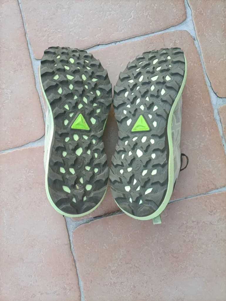 Used Asics Trabucco bike — image 4 of 6