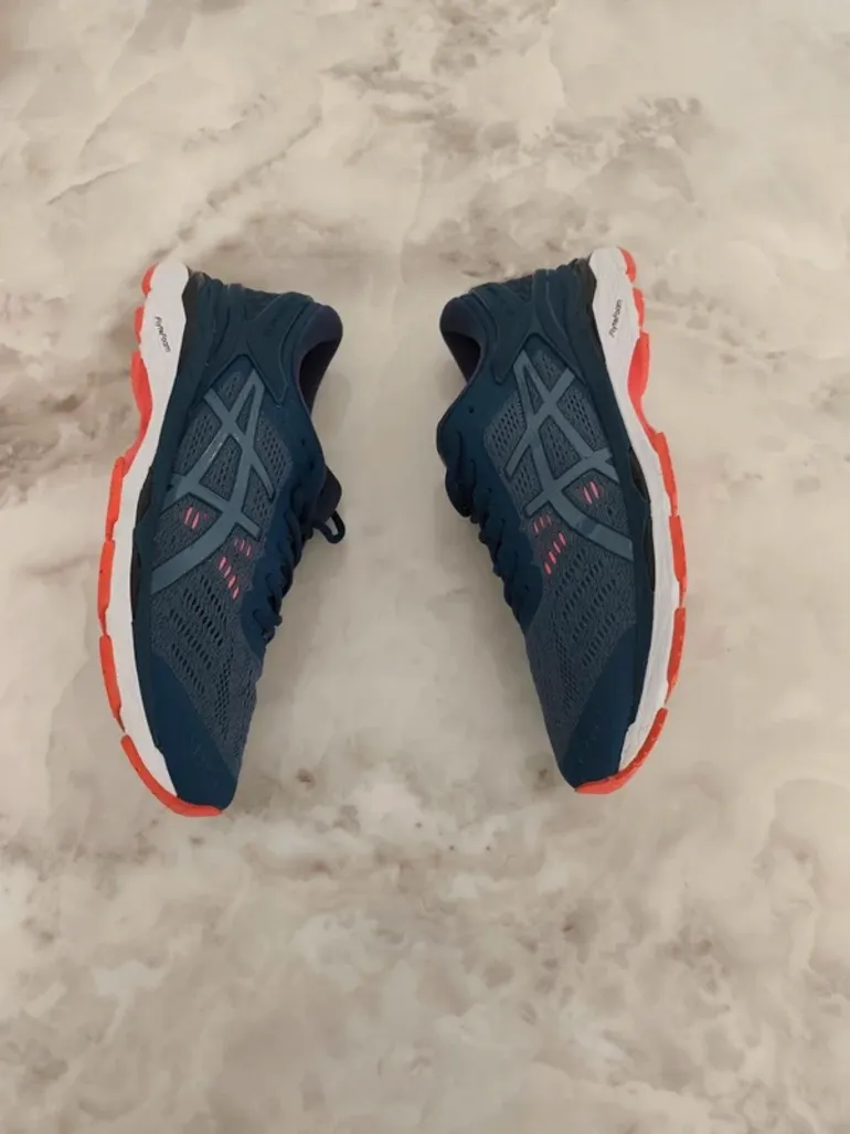 Used Asics Shoes bike — image 3 of 6