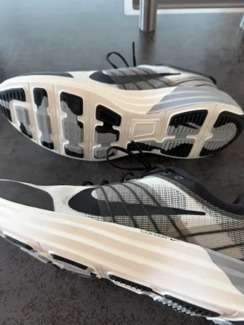 Used Nike Lunar Roam bike — image 4 of 6