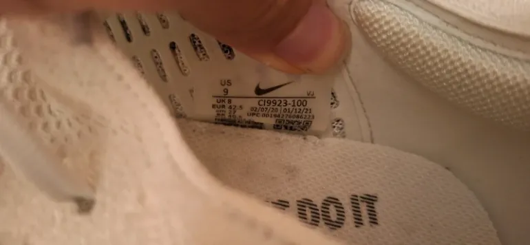 Käytetty Nike Air Zoom Tempo Next bike — kuva 4 / 4