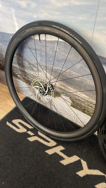 Used Spada Tivan 38 Carbon 2022 bike — image 4 of 5
