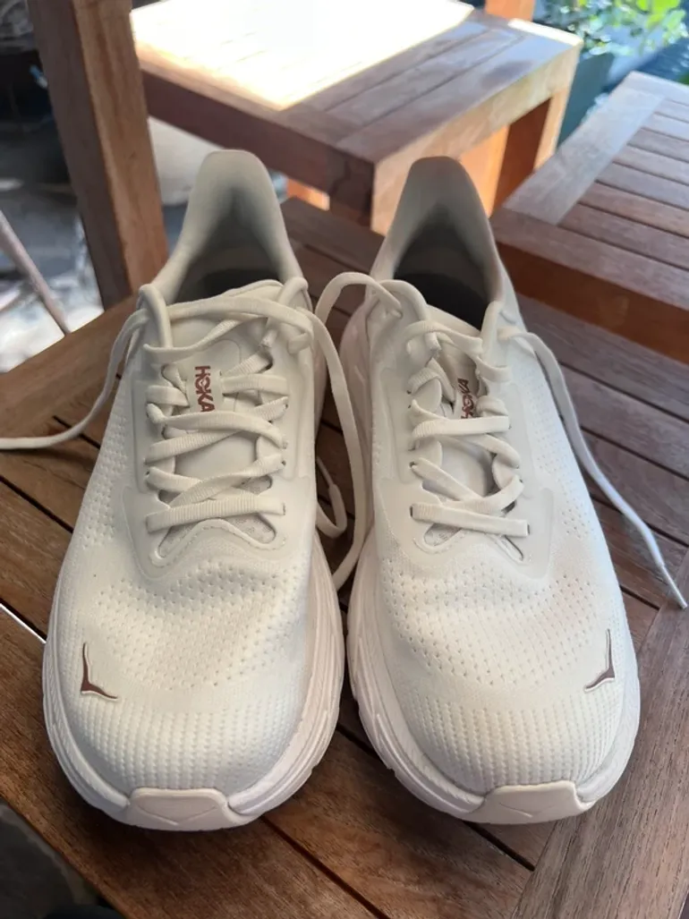 Used Hoka Arahi 7 bike — image 6 of 6