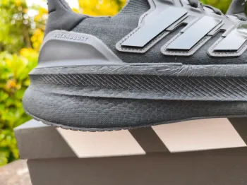 Used Adidas Ultraboost 5 bike — image 8 of 15