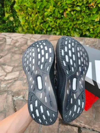 Used Adidas Ultraboost 5 bike — image 15 of 15