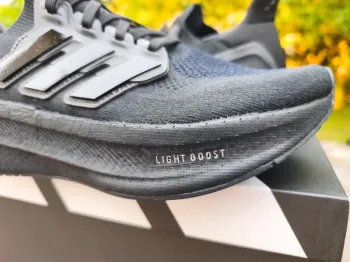 Used Adidas Ultraboost 5 bike — image 7 of 15