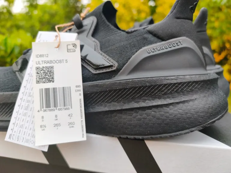 Used Adidas Ultraboost 5 bike — image 11 of 15
