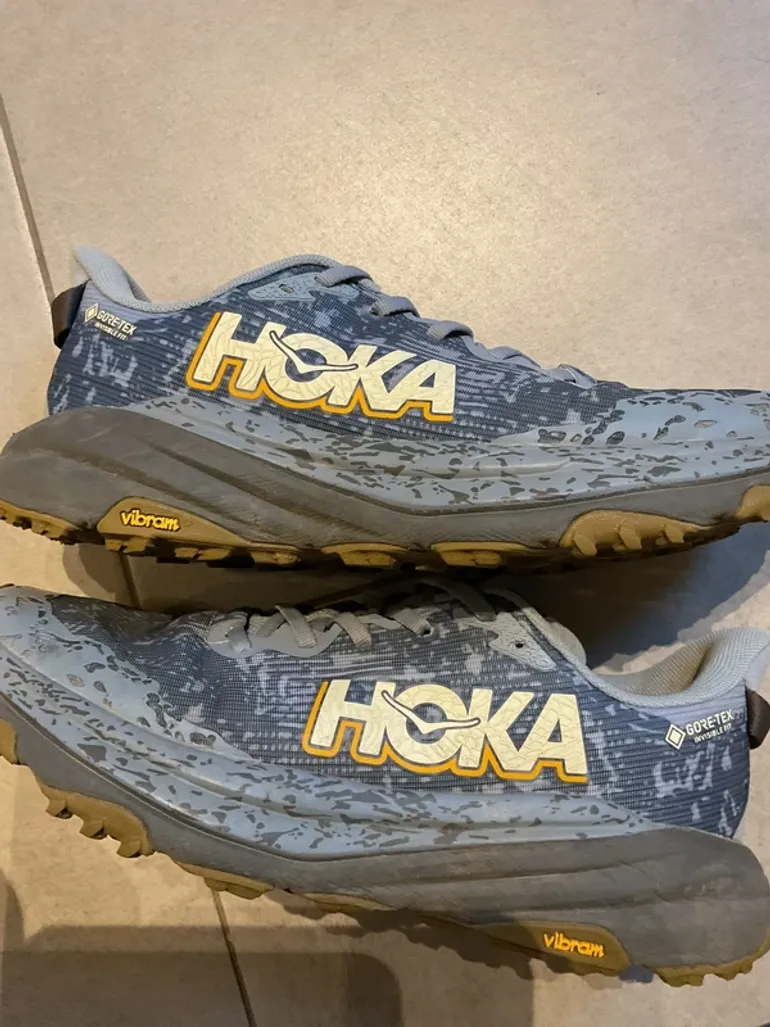 Used Hoka Speedgoat 6 GTX bike — image 7 of 9