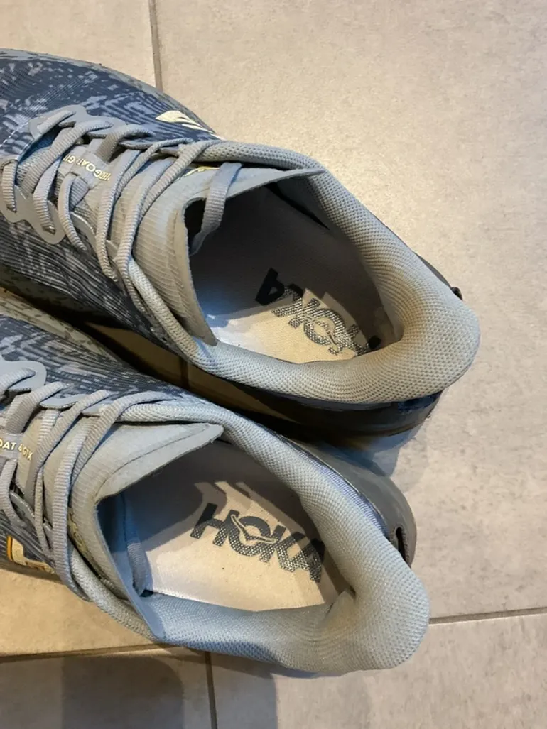 Used Hoka Speedgoat 6 GTX bike — image 5 of 9