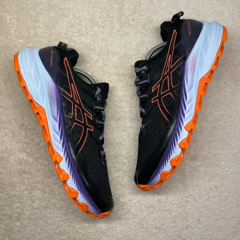 Used Asics Gel Trabuco 10 bike — image 1 of 15