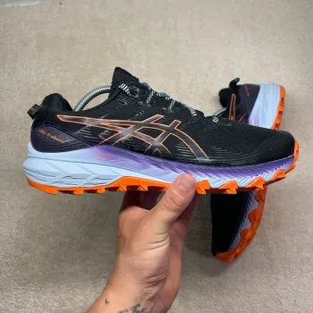 Used Asics Gel Trabuco 10 bike — image 2 of 15