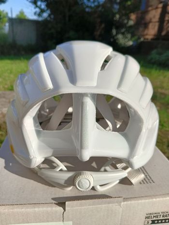 Used MET Trenta MIPS Helmet 2026 bike — image 3 of 7