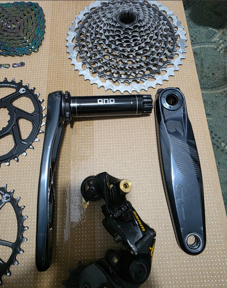 Used Sram XX1 Eagle Gold / X01 / GX 1x12 MTB Drivetrain Set bike — image 4 of 8