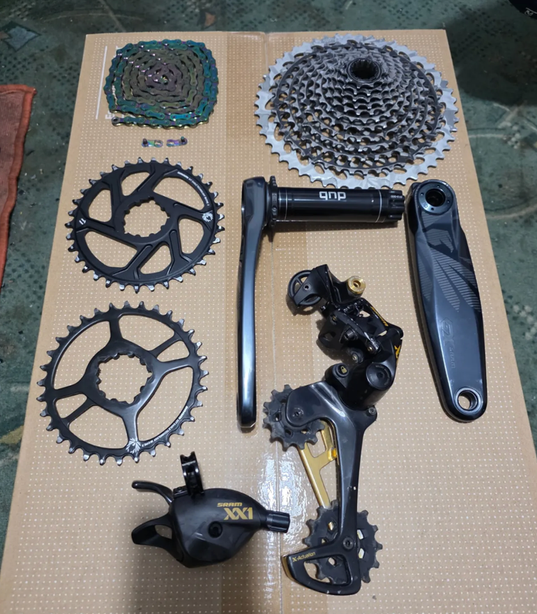 Used Sram XX1 Eagle Gold / X01 / GX 1x12 MTB Drivetrain Set bike — image 1 of 8