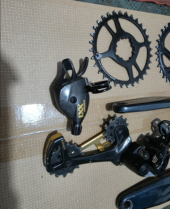 Used Sram XX1 Eagle Gold / X01 / GX 1x12 MTB Drivetrain Set bike — image 2 of 8