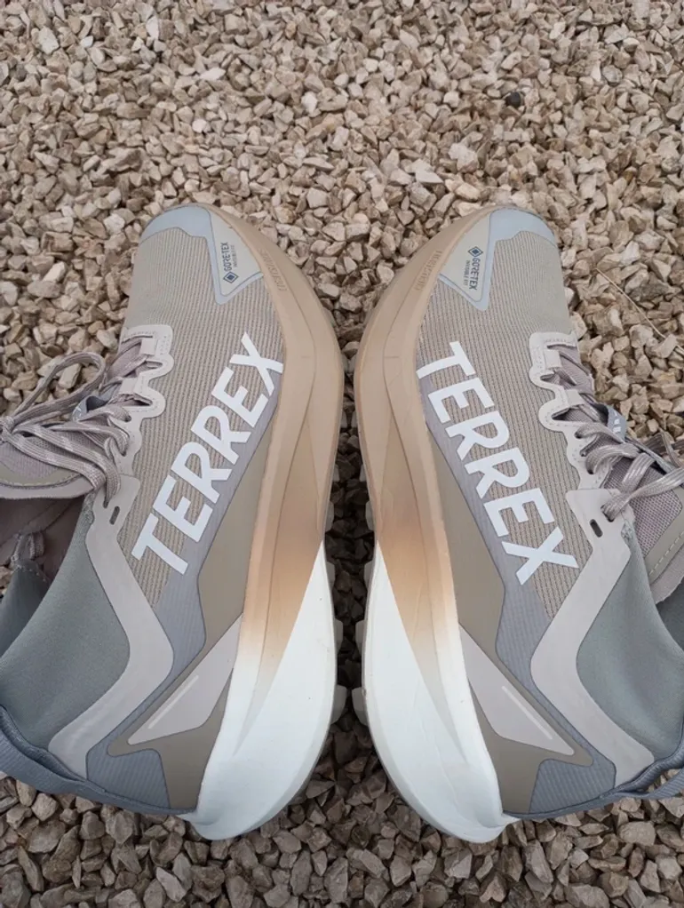 Used Adidas terrex agravic 3 GTX bike — image 1 of 15