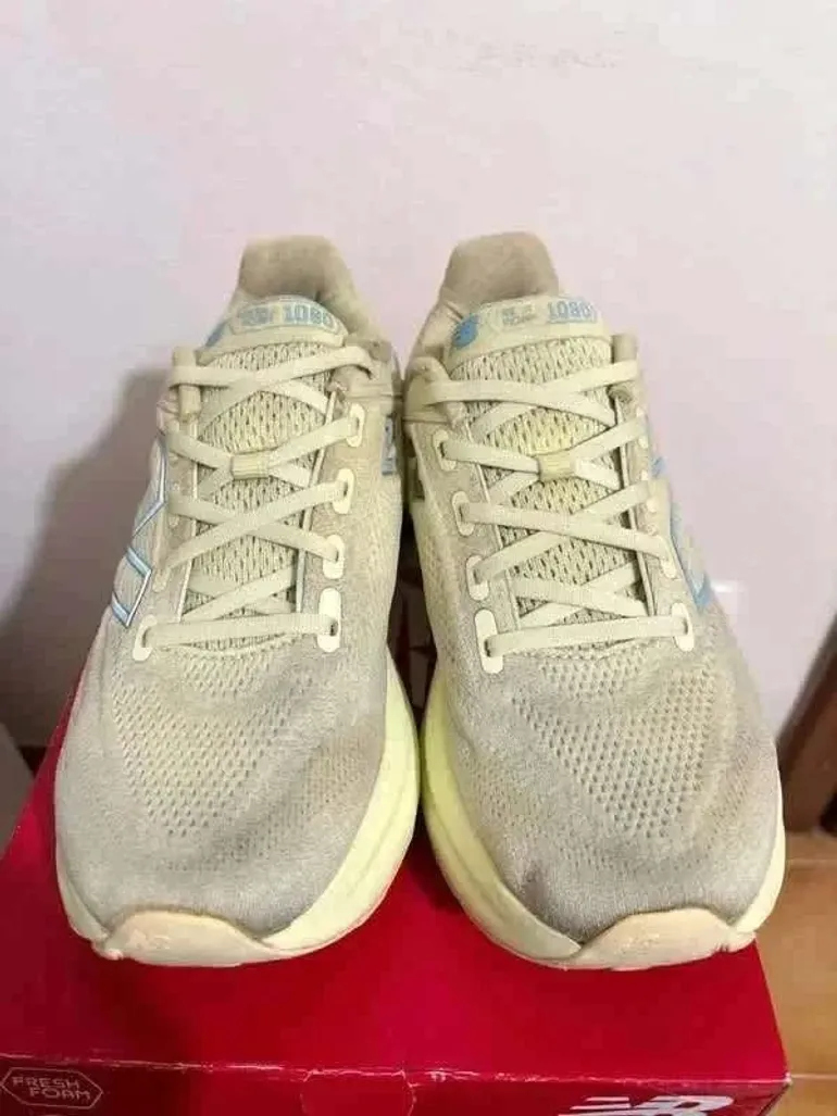 Used New Balance Fresh Foam 1080 V14 bike — image 2 of 6