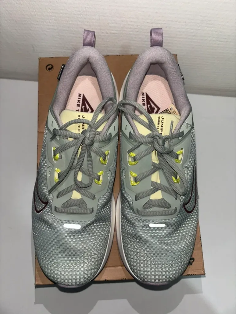 Used Nike Juniper Trail 2 GTX bike — image 3 of 6