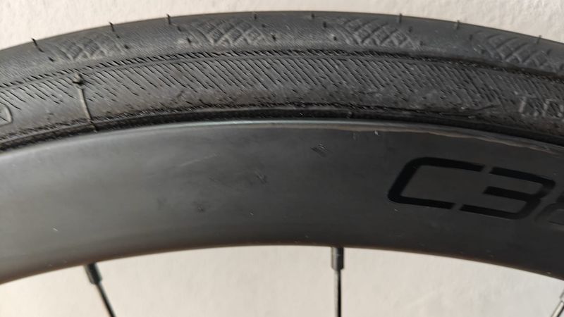 Used Specialized Roval C38 2025 bike — image 6 of 10