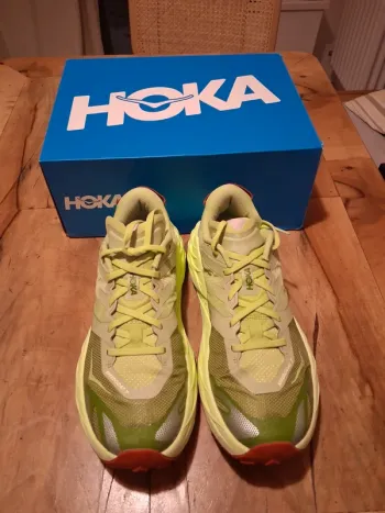 Used Hoka Speedgoat 7 bike