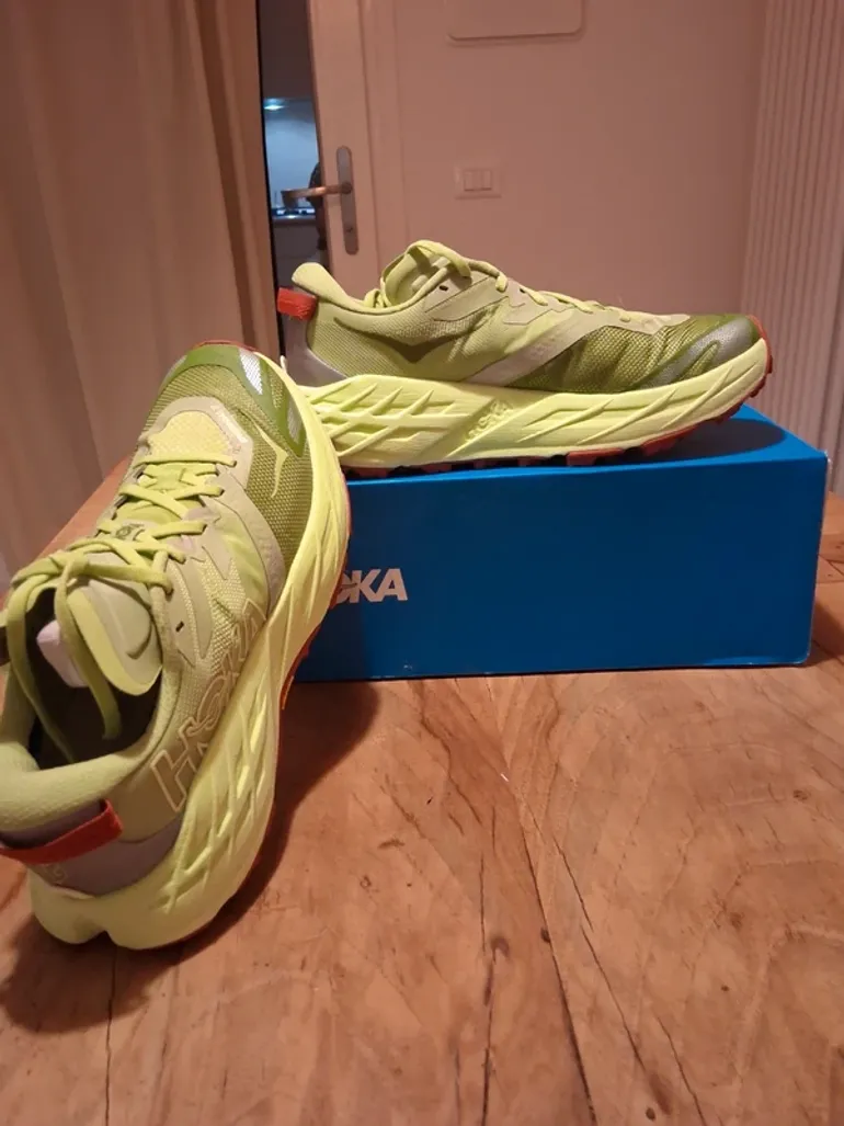Used Hoka Speedgoat 7 bike — image 3 of 9