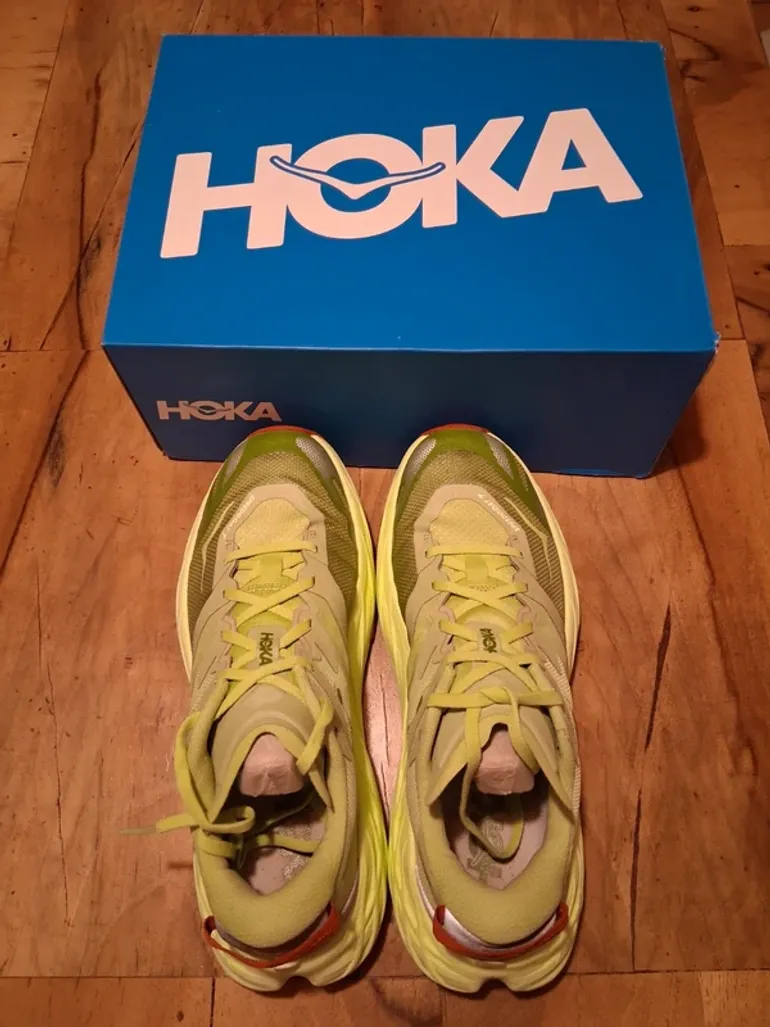 Used Hoka Speedgoat 7 bike — image 4 of 9