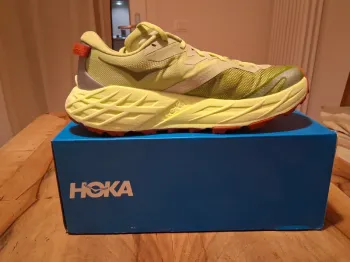 Used Hoka Speedgoat 7 bike — image 2 of 9
