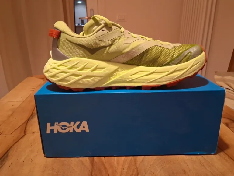 Used Hoka Speedgoat 7 bike — image 2 of 9