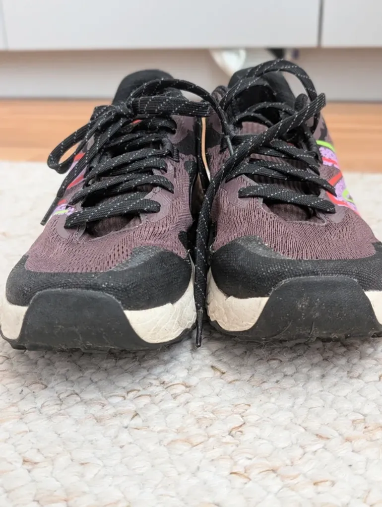 Used New Balance Fresh Foam X Hierro v7 bike — image 6 of 8