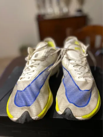Käytetty Scarpa Vaporfly Next% bike — kuva 2 / 13
