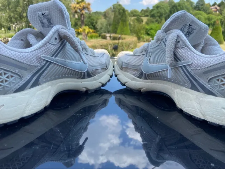 Used Nike Zoom Vomero 5 bike — image 1 of 8