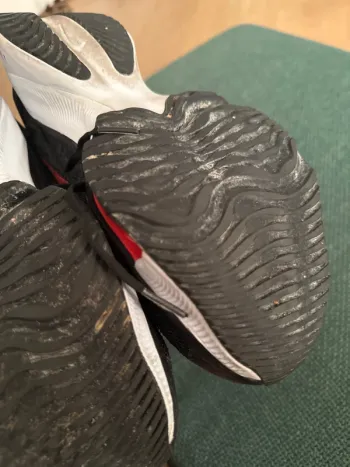 Used Nike Air Zoom Tiempo NEXT% bike — image 3 of 6