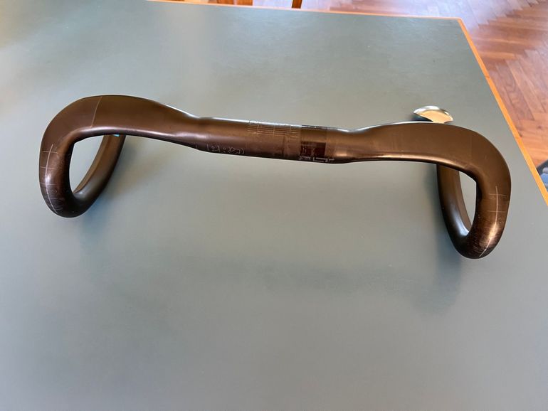 Używany Pro PLT Carbon Handlebar 38cm 2025 bike — zdjęcie 3 z 6