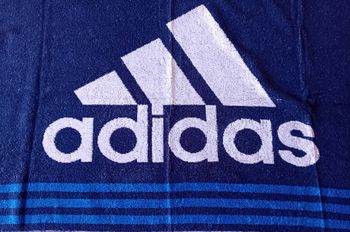 Použité Adidas Asciugamano bike