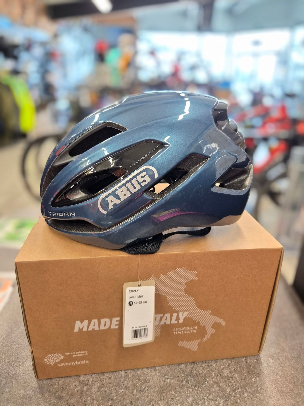 airoh adv helmet Commander Adventure Matt Gold FREE Delivery, FREE Returns Products: Lights Last:100 WUBEN Pen Flashlight | Strycker Solid Helmet feels