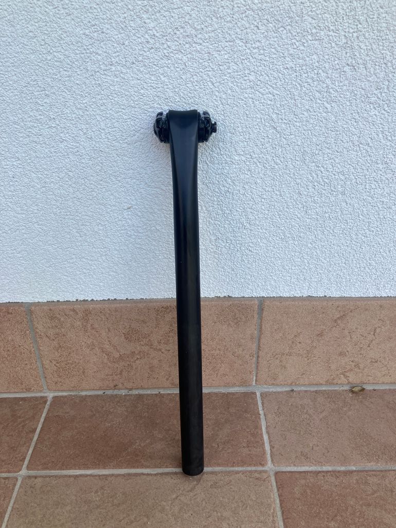 Used Specialized S-works Tarmac 27.2 Carbon 20mm Offset Seatpost 2024 bike — image 1 of 9