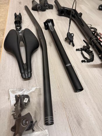 Brugt Cannondale Scalpel HT Carbon 2 2023 bike — billede 2 af 15