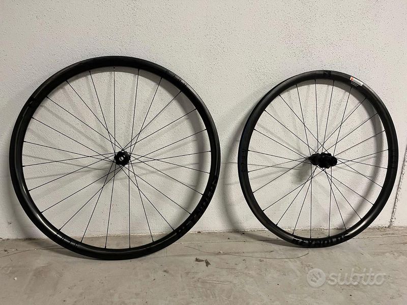 Used Reynolds AR 29 Wheels