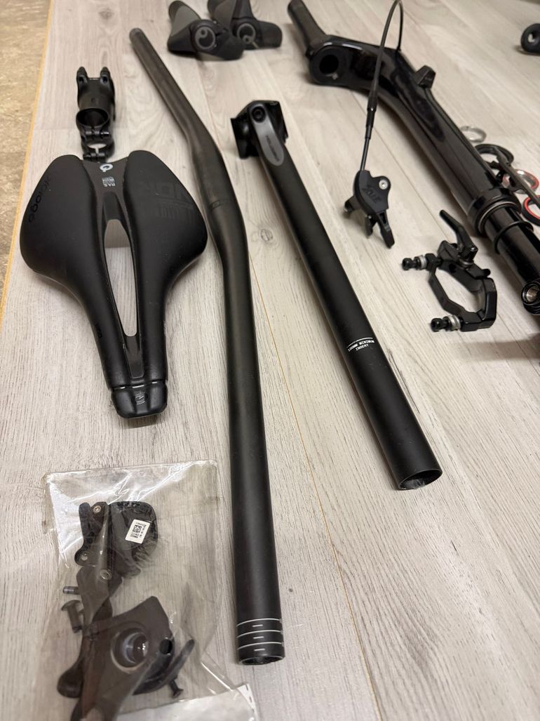 Używany Cannondale Scalpel HT Carbon 2 2023 bike — zdjęcie 14 z 16