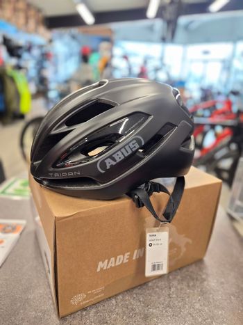 ABUS Taipan Helmet 2026 bike d'occasion